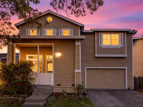 2473 Meda Avenue, Santa Rosa, CA 95404