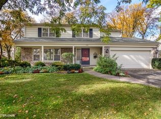 1026 Juniper Ter, Glenview, IL 60025