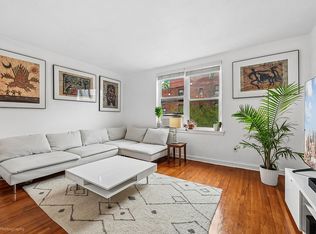 52-18 39th Ave APT 3D, Queens, NY 11377