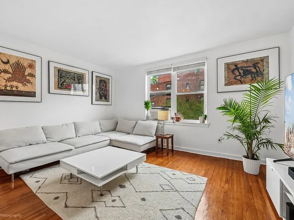 52-18 39th Ave APT 3D, Queens, NY 11377