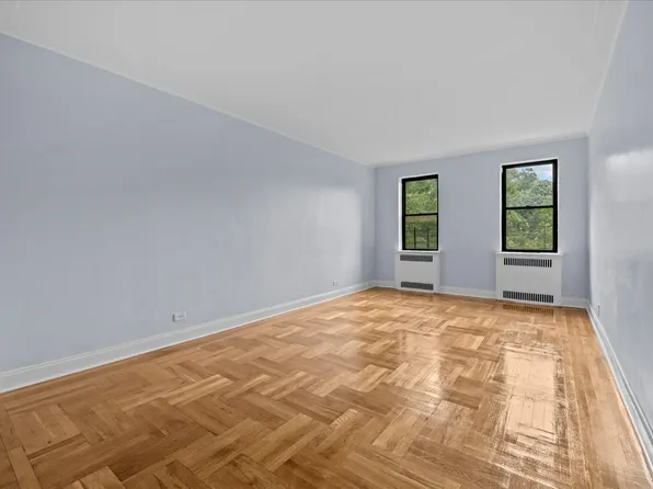 3017 Riverdale Avenue 4A image 3 of 13