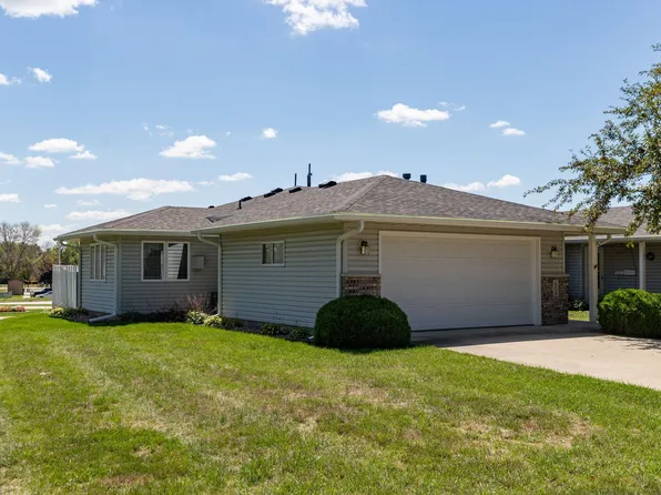 604 2nd St SW, Kasson, MN 55944