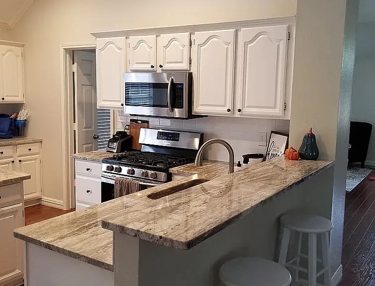 2923 Brittany Ln — Photo 4