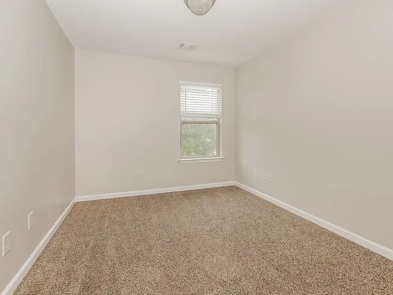 632 Stevens Pl — Photo 14