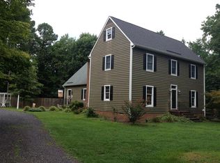 2117 Richmond Hill Rd, Warsaw, VA 22572