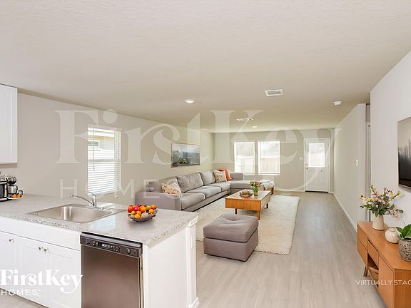 3rd image of 1822 Morse Way