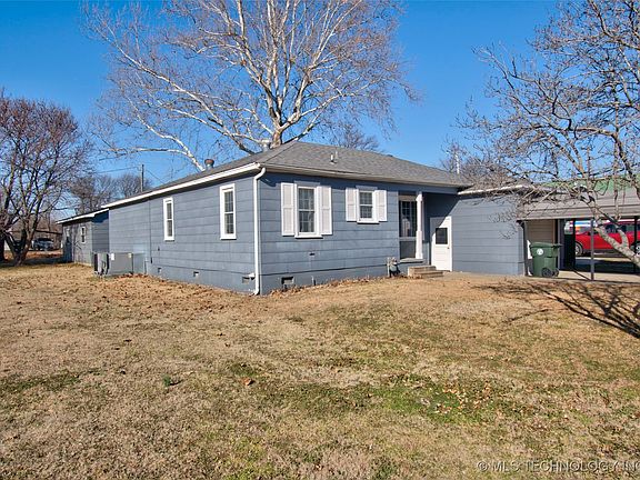 2nd image of 1317 Patterson St