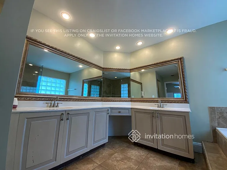7810 Hoffy Cir — Photo 17