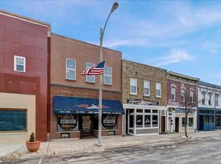 219 S Main St, Fort Atkinson, WI 53538