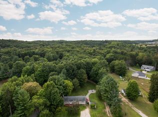 5285 Vinton Rd, Williamsburg, MI 49690
