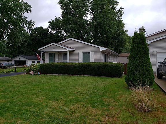 2nd image of 2032 Greengold St