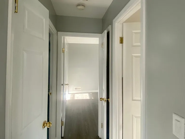 256 Hillcrest St #2F — Photo 8