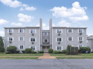 4 Erick Rd APT 98, Mansfield, MA 02048