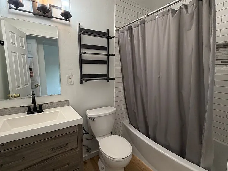 2095 Little Coyote Rd #180 — Photo 8