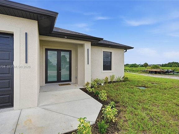 5th image of 9014 Lawn Ct