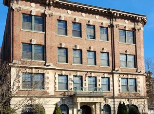 80 Willow St #1D, Waterbury, CT 06710