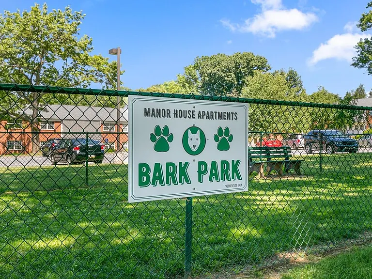 Off-Leash Dog Park