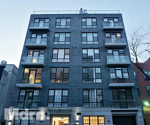 Rented by Mdrn Residential | media 46