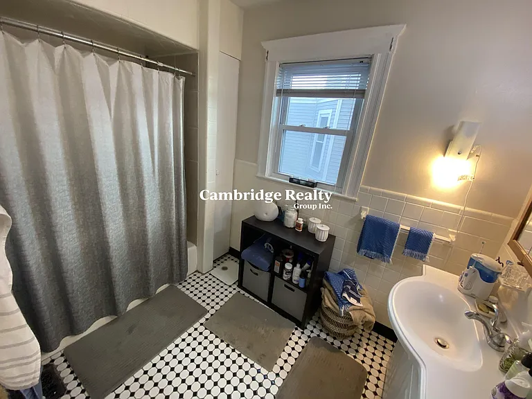 78 Fellsway W #1T — Photo 12