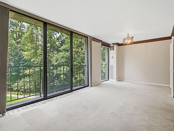 5th image of 1800 7th St Unit 2A