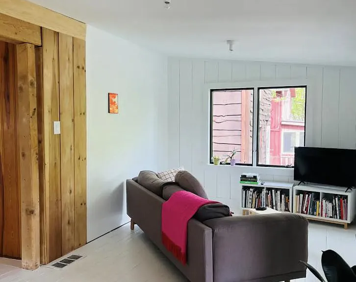 N Lake Dr — Photo 11