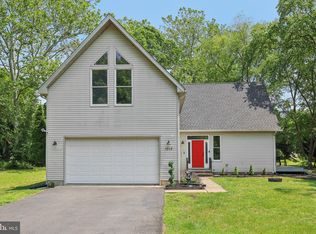 1012 Columbus Rd, Burlington, NJ 08016