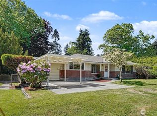 10749 30th Ave NE, Seattle, WA 98125