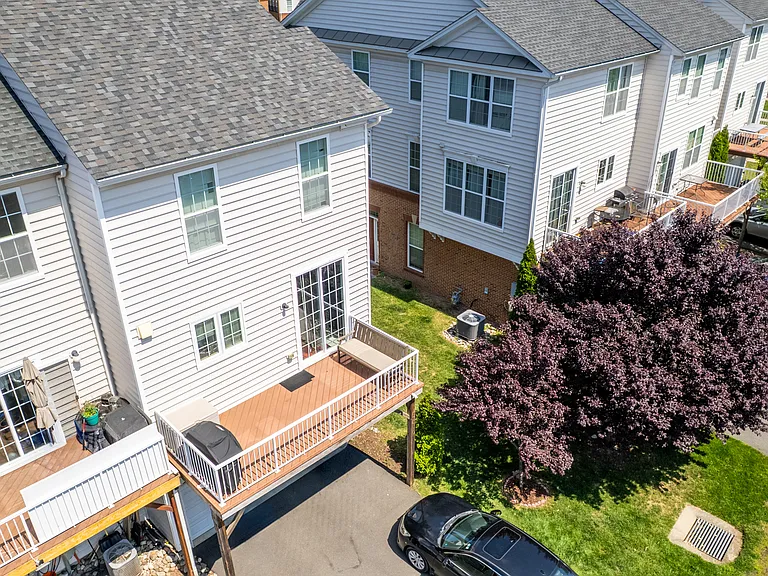 23149 Flora Mure Dr — Photo 25