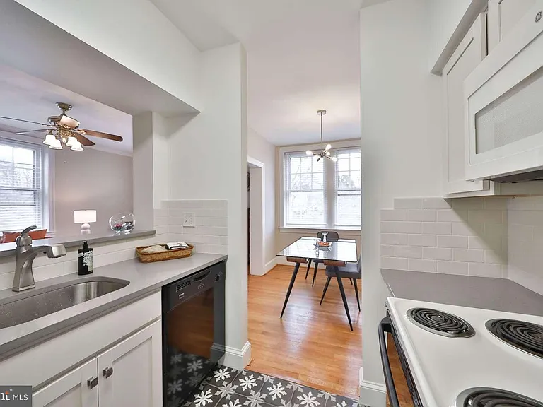6655 McCallum St #309E — Photo 5