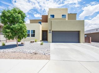 1930 Camino Rincon SW, Los Lunas, NM 87031