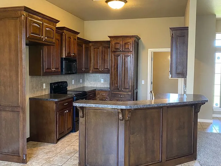 324 Madison Place Dr — Photo 8