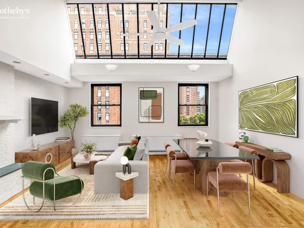 400 West 23rd Street image 1 of 14