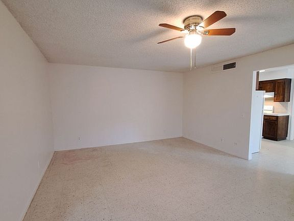 4th image of 4864 E University Ave #B