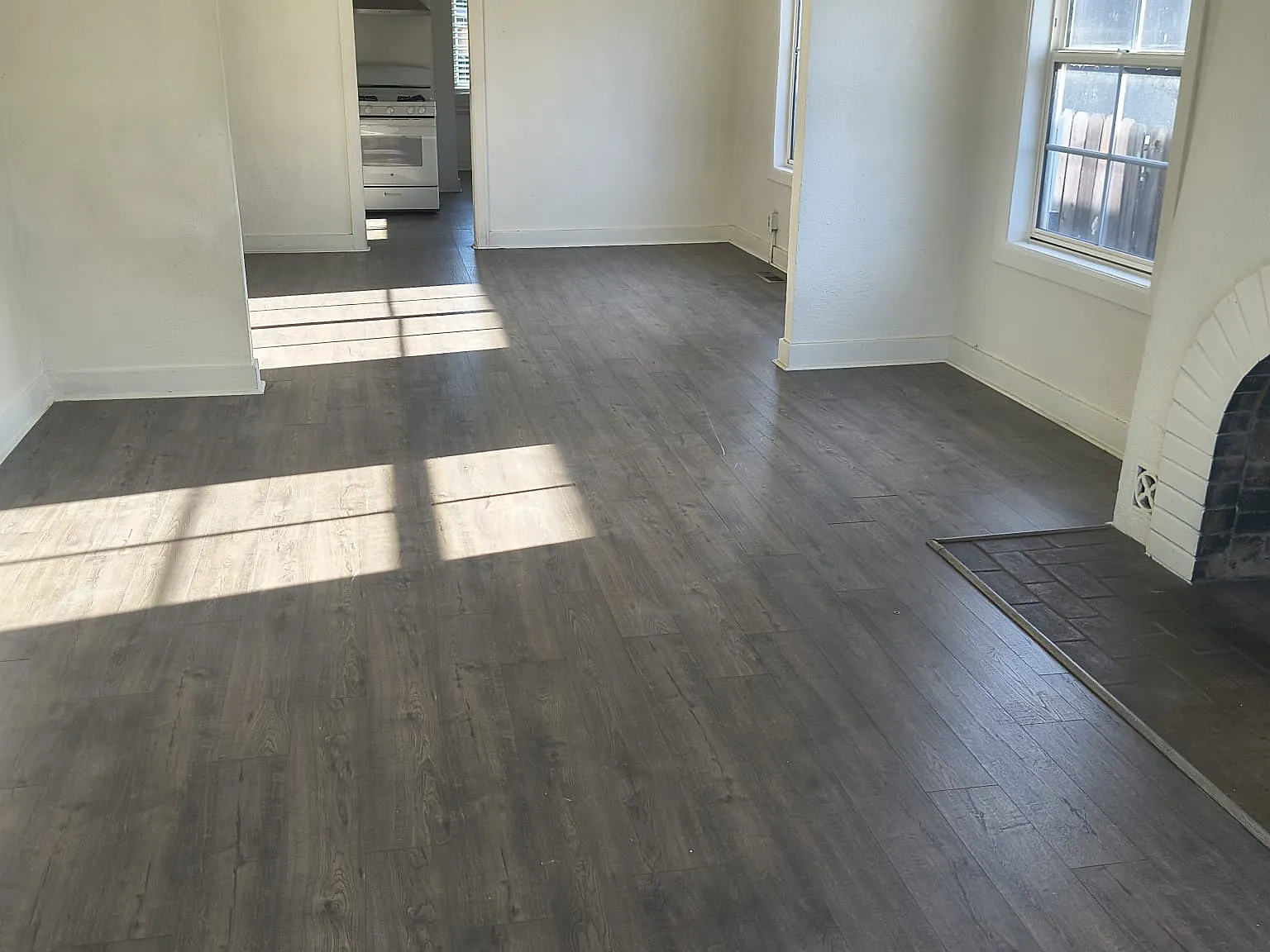 3 bed, 1185 sqft, $3,200 — Photo 3