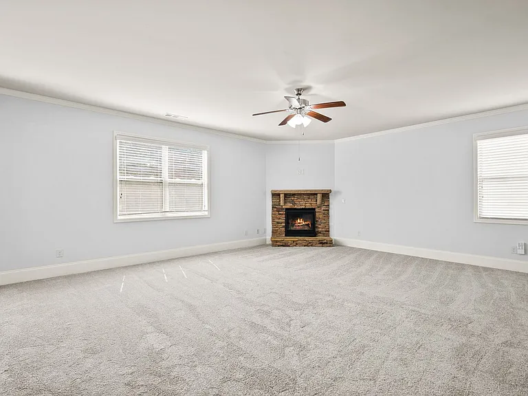3845 Alden Pl — Photo 12