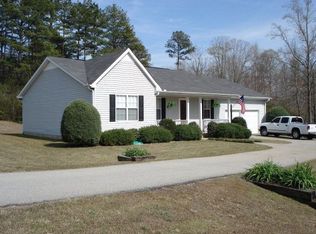196 Ridgeway Ter, Maysville, GA 30558