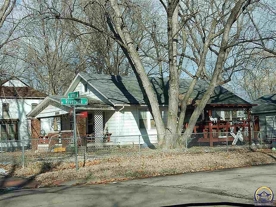 2nd image of 1302 NE Arter Ave