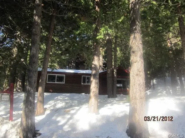 2569 Old Rim Of The World Dr, Running Springs, CA 92382