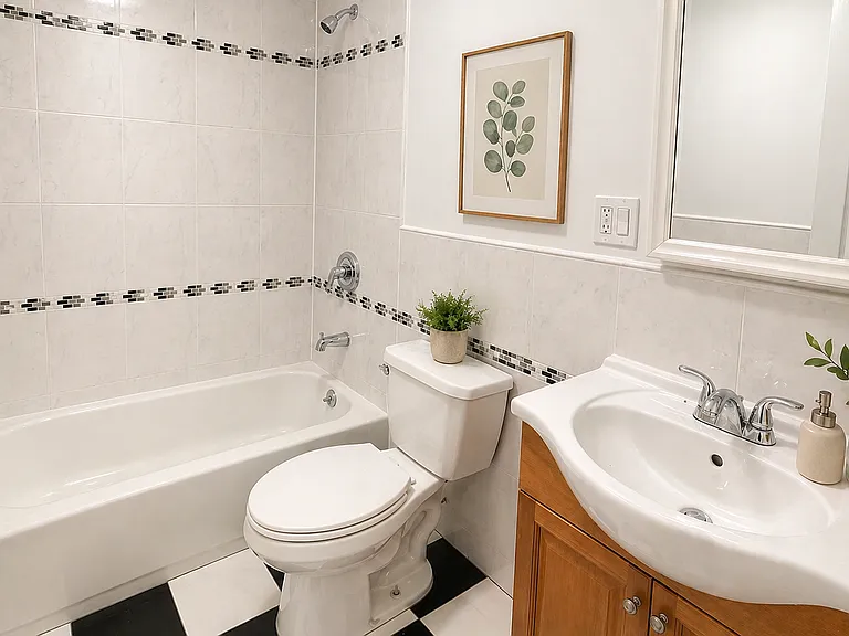556 4th Ave #1 — Photo 6
