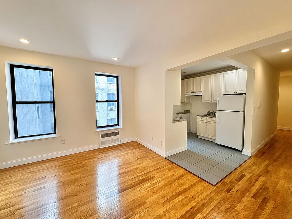 1st image of 352 W 46th St APT 2C