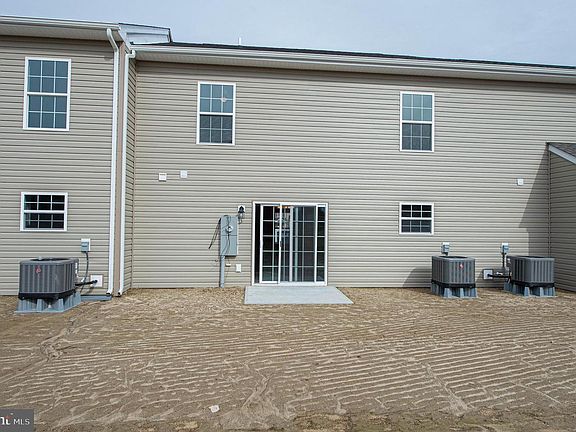 2nd image of 241 Morgans Ct