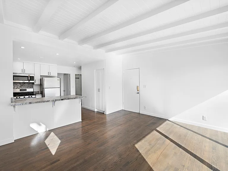 186 Cliff Dr — Photo 12