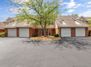 1020 Alpine Ridge Dr, Ballwin, MO 63021