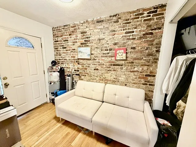 40 Clark St #B — Photo 8