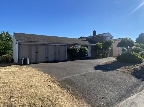 407 NE 99th St, Vancouver, WA 98665