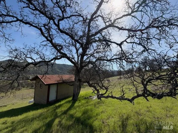 2544 Indian Hill Road, Clearlake Oaks, CA 95423