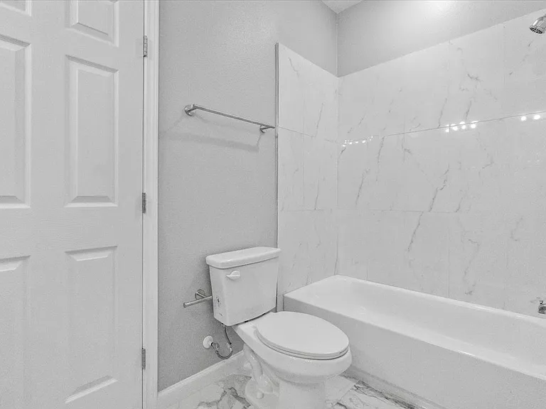 3512 Hamilton Ave — Photo 21