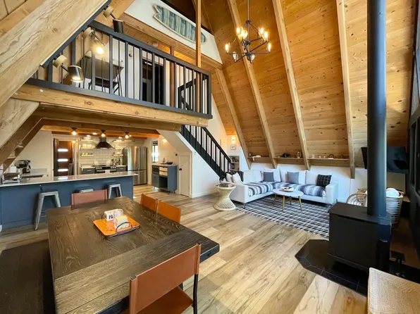 357 Sierra Dr, South Lake Tahoe, CA 96150