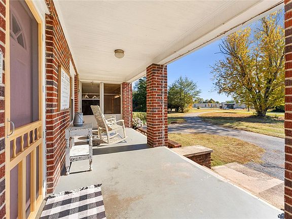 2nd image of 605 E Fairplay Blvd