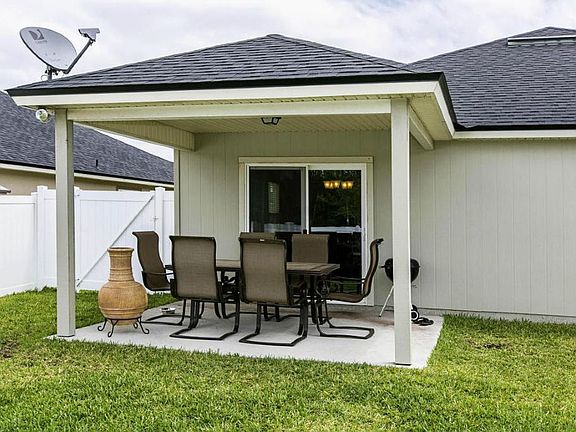 5th image of 255 Saint Croix Island Dr